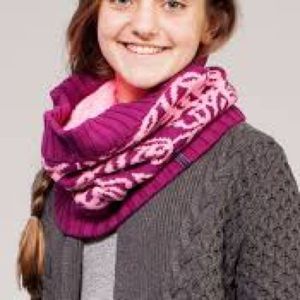 💕Ivivva (Lululemon) neck warmer